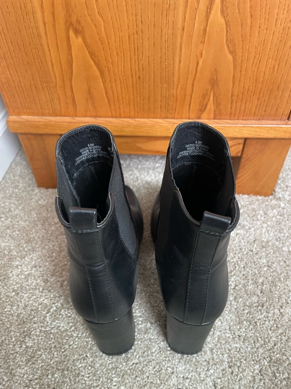 Mia Women's Black Platform Chelsea Ankle Boots - Picture 4 of 5